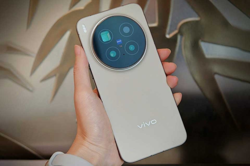 So sánh Vivo X300 Pro và Xiaomi 15 Pro - 06