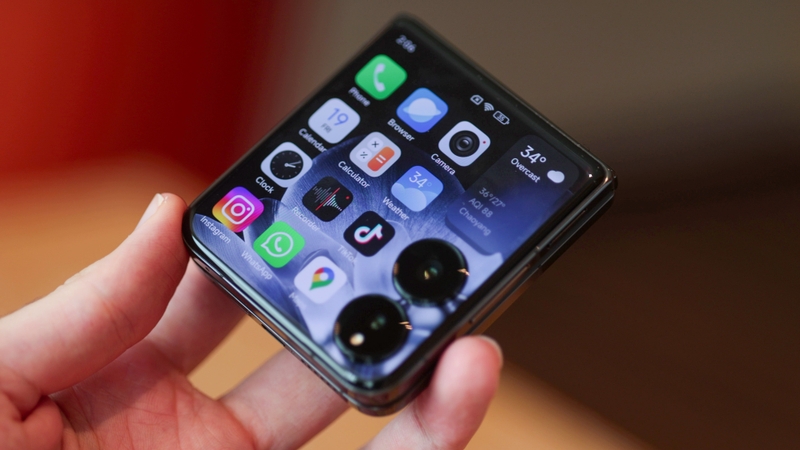 so sánh Xiaomi Mix Fold 4 và OnePlus Open 1c.jpg