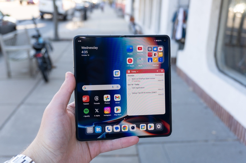 so sánh Xiaomi Mix Fold 4 và OnePlus Open 2b.jpg
