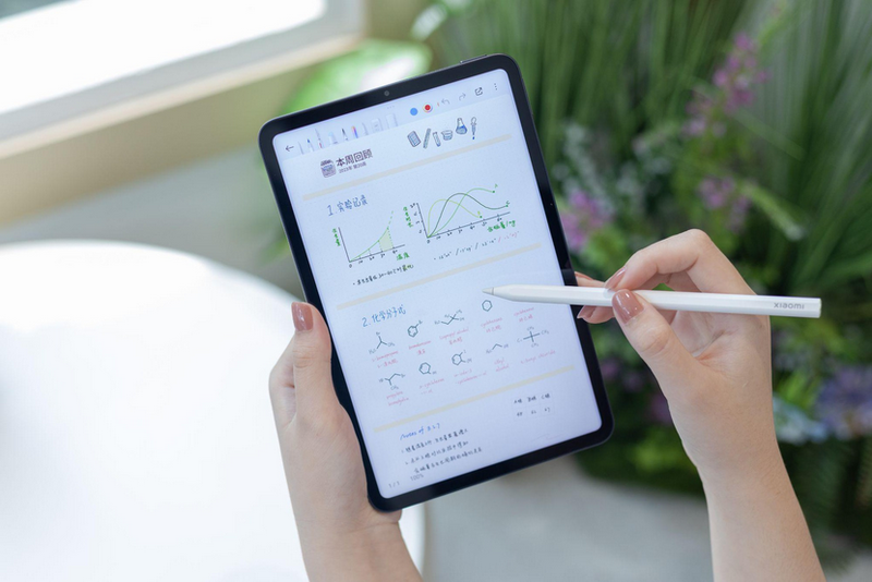 so sánh Xiaomi Pad Mini và iPad Mini 7 2.png