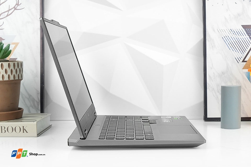 So sánh Acer Nitro 5 và Lenovo Gaming IOQ - 04