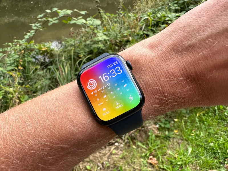 Chọn Apple Watch Series 8