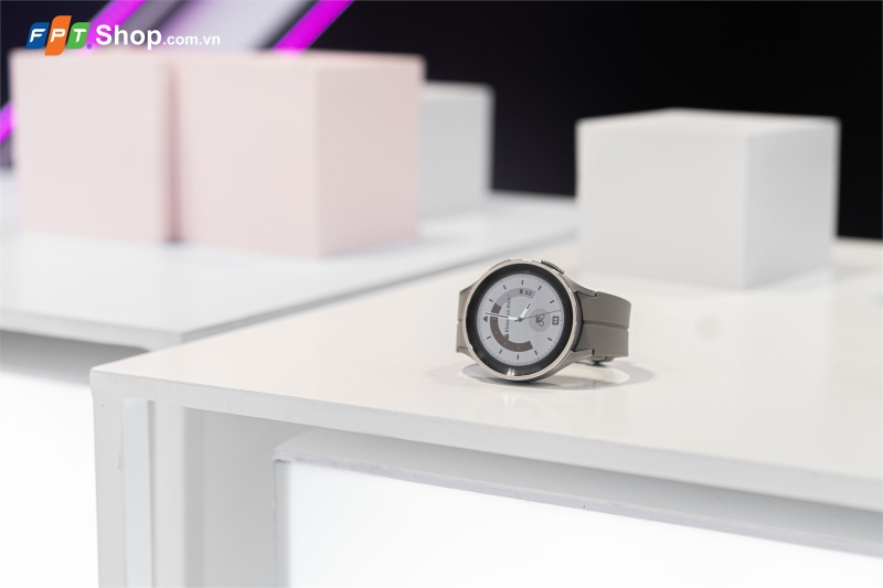 so sanh apple watch ultra va galaxy watch 5 pro ve hieu nang