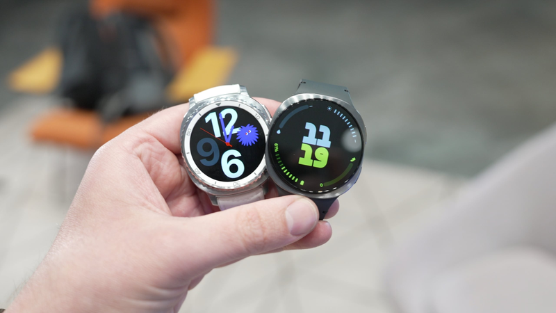 So sánh Apple Watch và Samsung Galaxy Watch 12