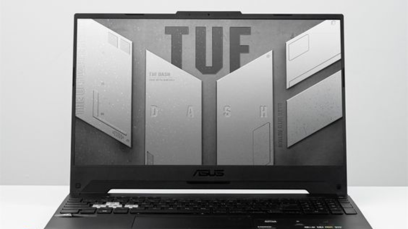 Kiểu dáng của TUF Dash F15