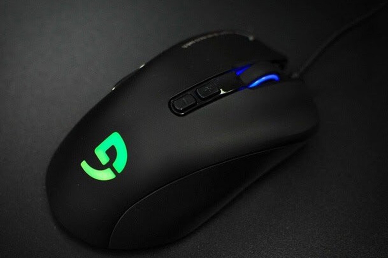 So sánh chuột Fuhlen G90 và Logitech G102 6
