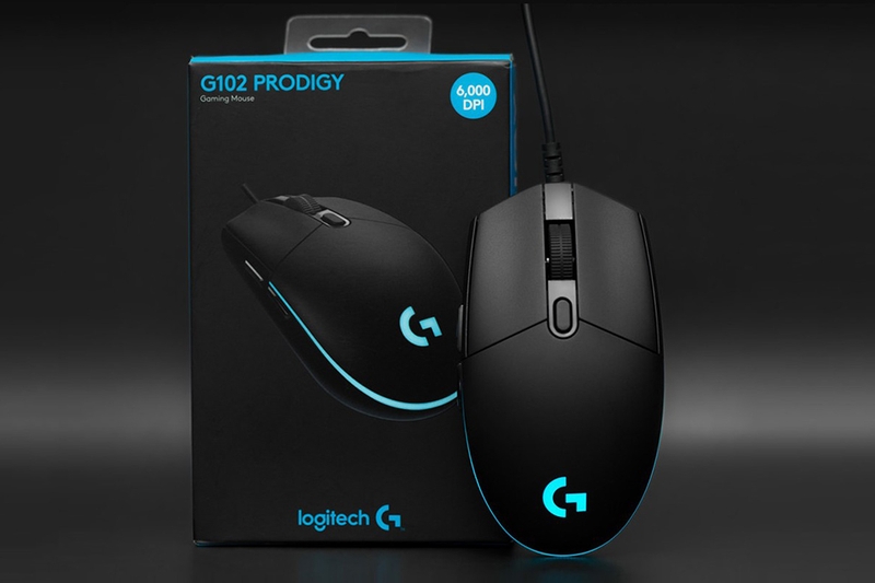So sánh chuột Fuhlen G90 và Logitech G102 2