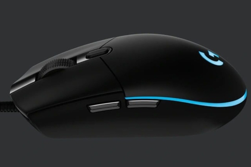 So sánh chuột Fuhlen G90 và Logitech G102 15