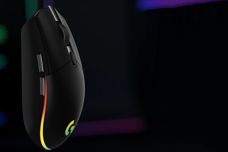 So sánh chuột Fuhlen G90 và Logitech G102 8