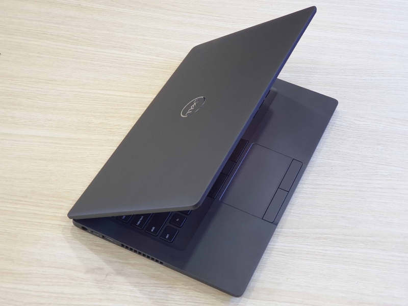 so sánh Dell 5400 và 7400 1