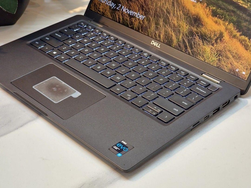so sánh Dell Latitude 7420 và 5420 - Hình 10