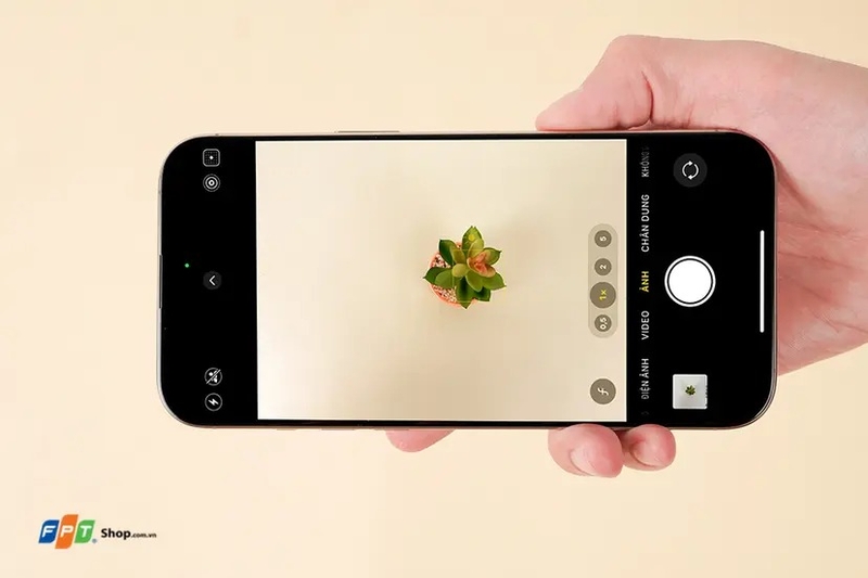 So sánh Fold 7 vs iPhone 16 Pro Max (ảnh 9)