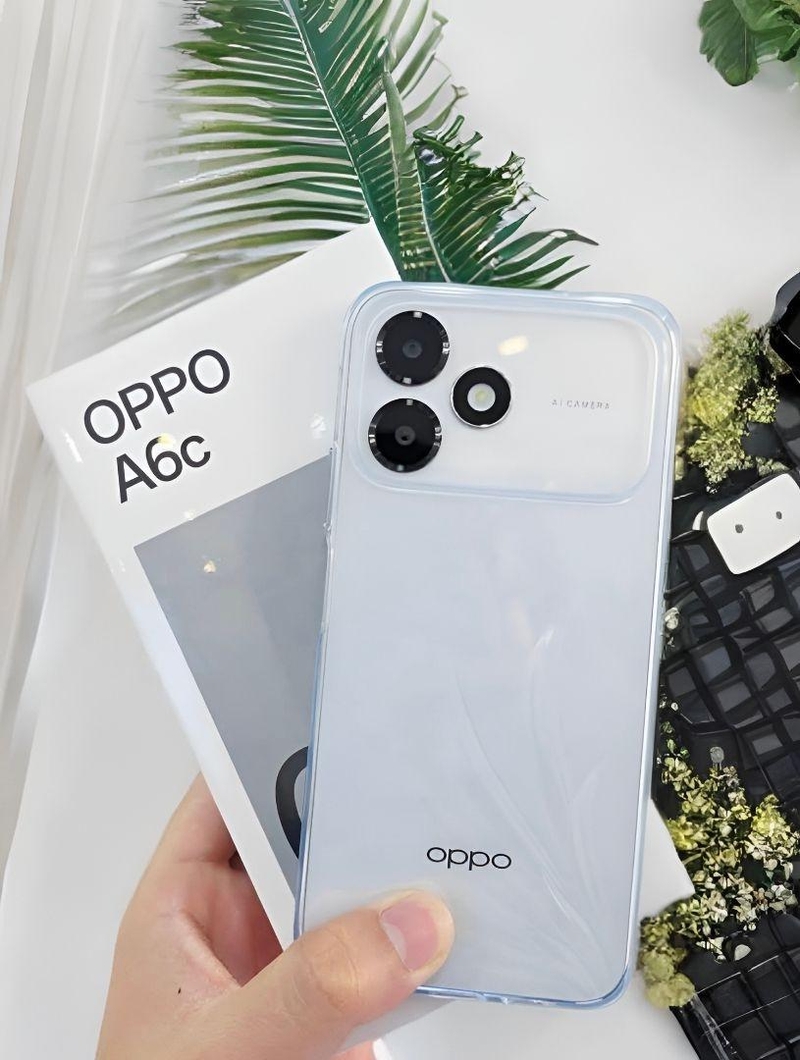 so sánh Galaxy A08 và Oppo A6C - Hình 1