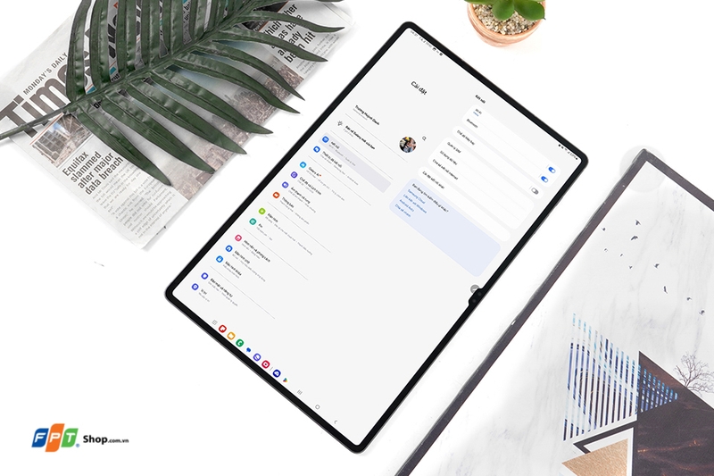 so sanh galaxy tab s10 ultra va ipad pro m4 ve pin sac