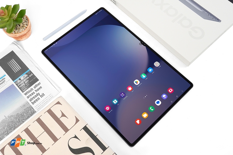 so sanh galaxy tab s10 ultra va ipad pro m4 ve man hinh
