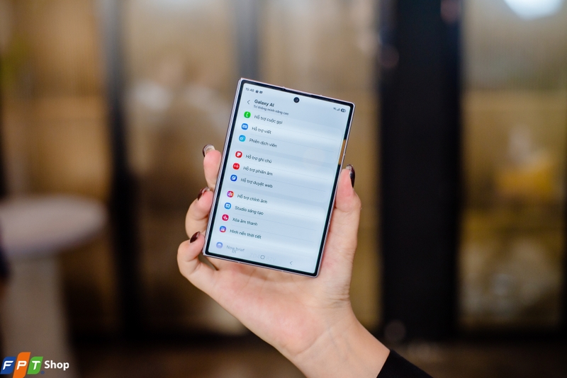 So sánh Galaxy Z Fold8 và Sony Xperia 1 VIII - hình 4