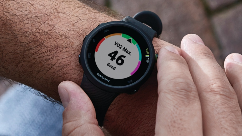 So sánh Garmin Forerunner 55 và 45 6