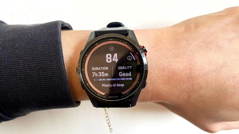 So sánh Garmin Forerunner 70 và 165 5