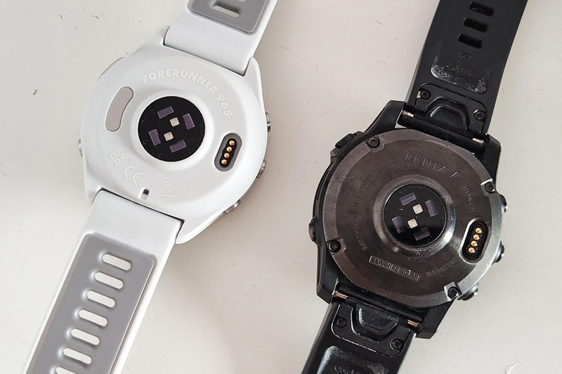 so sánh garmin forerunner 965 và garmin fenix 7 2