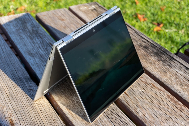 So sánh laptop HP Envy và HP Victus - 02