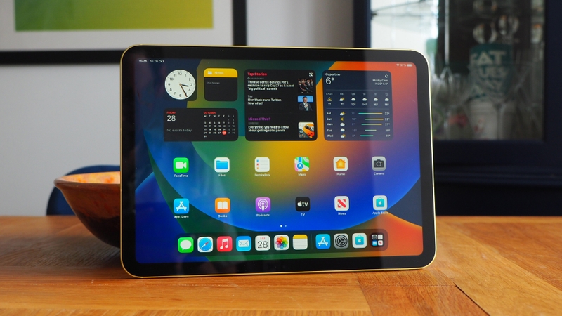 So sánh iPad 2025 và iPad Gen 10 - hình 3