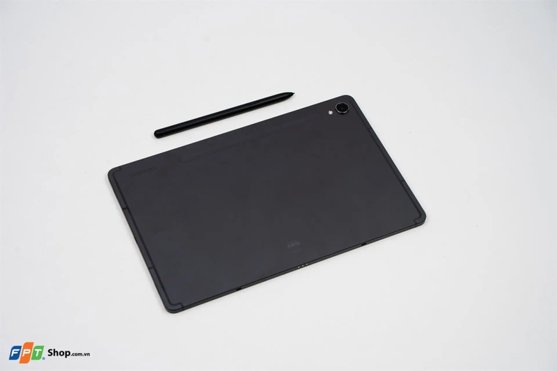 So sánh iPad Pro 2024 vs Galaxy Tab S9 2