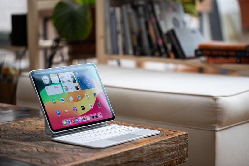 So sánh iPad Pro 2024 vs Galaxy Tab S9 7
