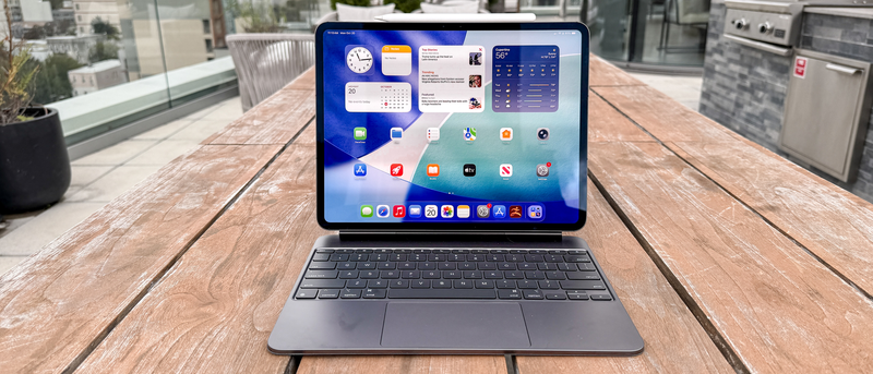 So sánh iPad và máy tính bảng Samsung 5