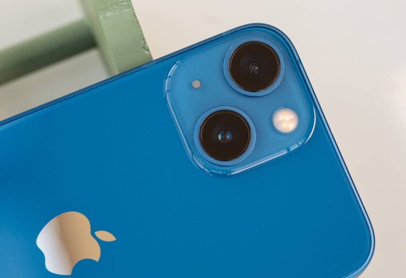 So sánh iPhone 15 và iPhone 13 mini - hình 6