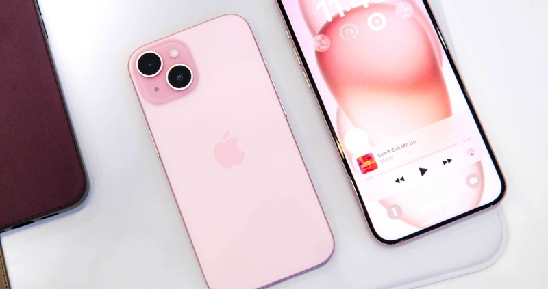 So sánh iPhone 16 Plus và iPhone 15 (ảnh 1)