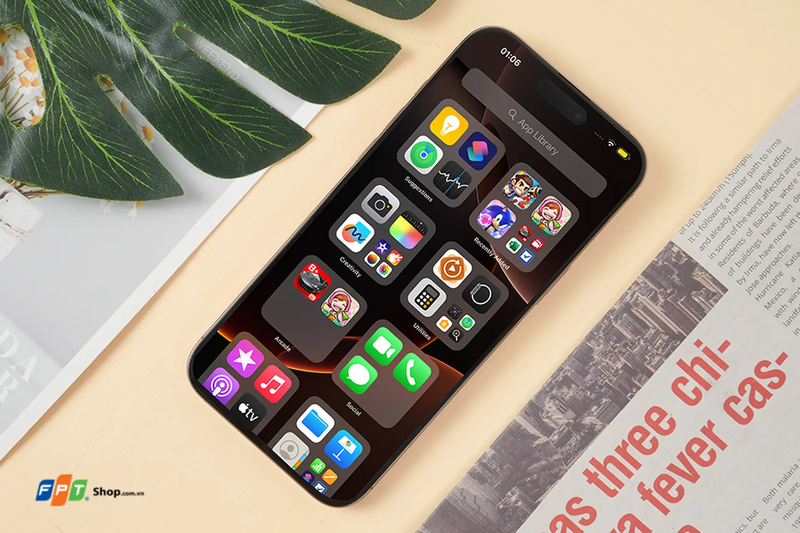 So sánh iPhone 16 Pro Max và S23 Ultra - hình 3