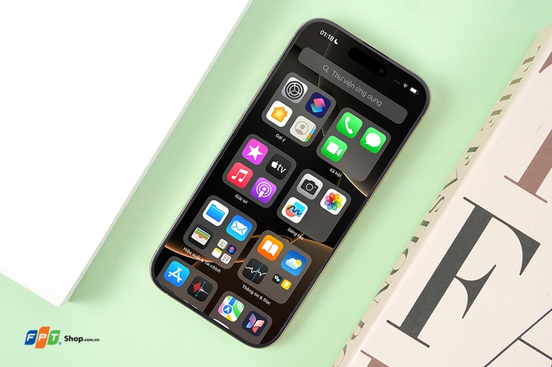 So sánh iPhone 16 Pro và Galaxy Z Flip6 (ảnh 6)