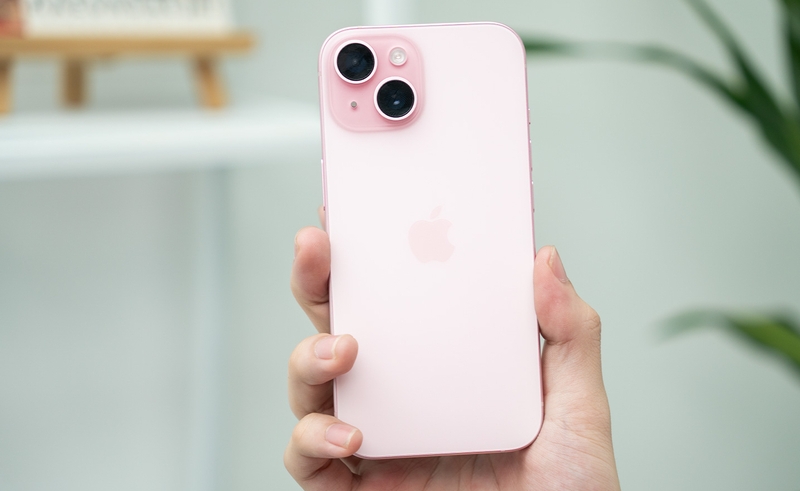 so sánh iPhone 16e và iPhone 15 hình 9