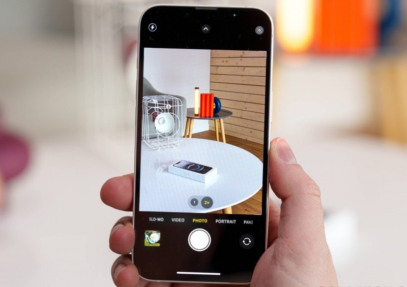 So sánh iPhone 16e và iPhone SE 2022 - hình 8