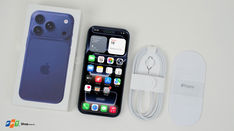 so sanh iphone 17 pro va xiaomi 17 pro ve pin sac