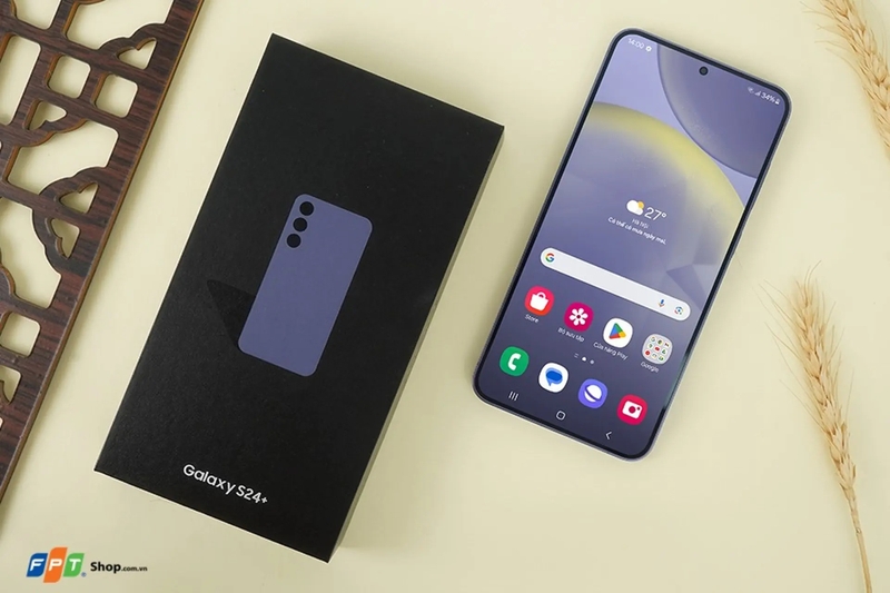 So sánh iPhone 17 và Galaxy S24 Plus 4