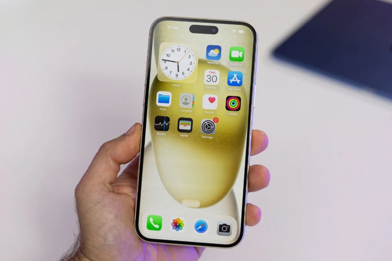 So sánh iPhone Air vs iPhone 15 Plus - 08