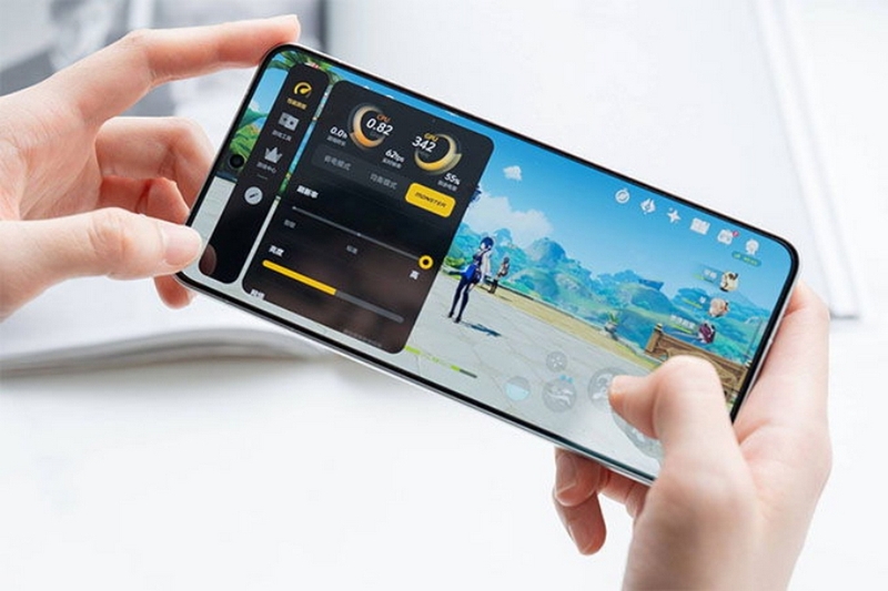 so sánh iqoo 13 và realme gt 7 pro ảnh 2