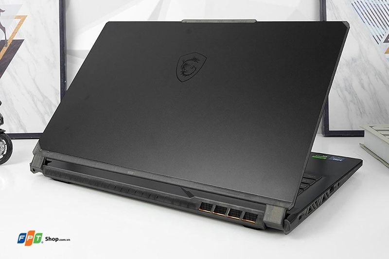 So sánh laptop MSI Katana và MSI Cyborg - 08
