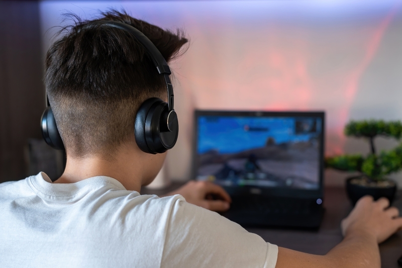 So sánh laptop gaming và laptop đồ họa 5