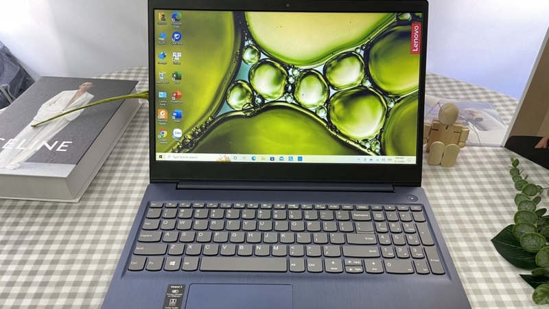 Màn hình Lenovo Ideapad 3 có kích thước 15,6 inch, độ phân giải Full HD
