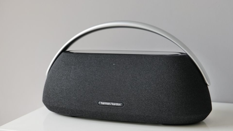 So sánh loa Marshall với Harman Kardon 6
