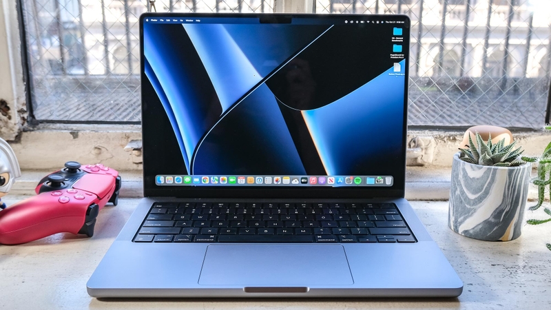 so sánh Macbook Pro M1 14 inch và 16 inch - Hình 5
