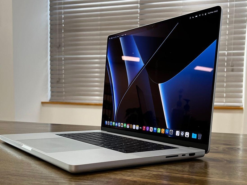 so sánh Macbook Pro M1 14 inch và 16 inch - Hình 6