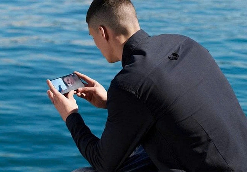 so sánh màn hình MIP và AMOLED ảnh 4