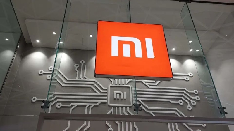 So sánh màn hình MSI và Xiaomi 2