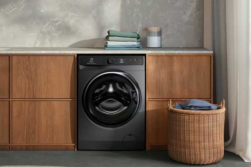 So sánh máy giặt Electrolux 700 và 900 - 05