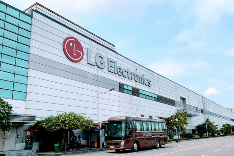 So s&aacute;nh m&aacute;y h&uacute;t ẩm LG v&agrave; Electrolux (1)