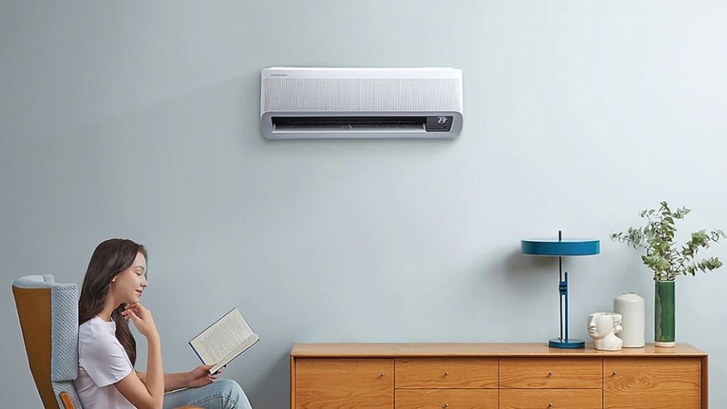 so sánh máy lạnh Samsung và AQUA 3