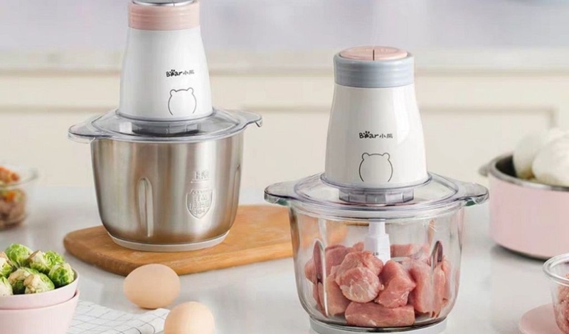So sánh máy xay thịt Bear và Lock&Lock - Hình 1